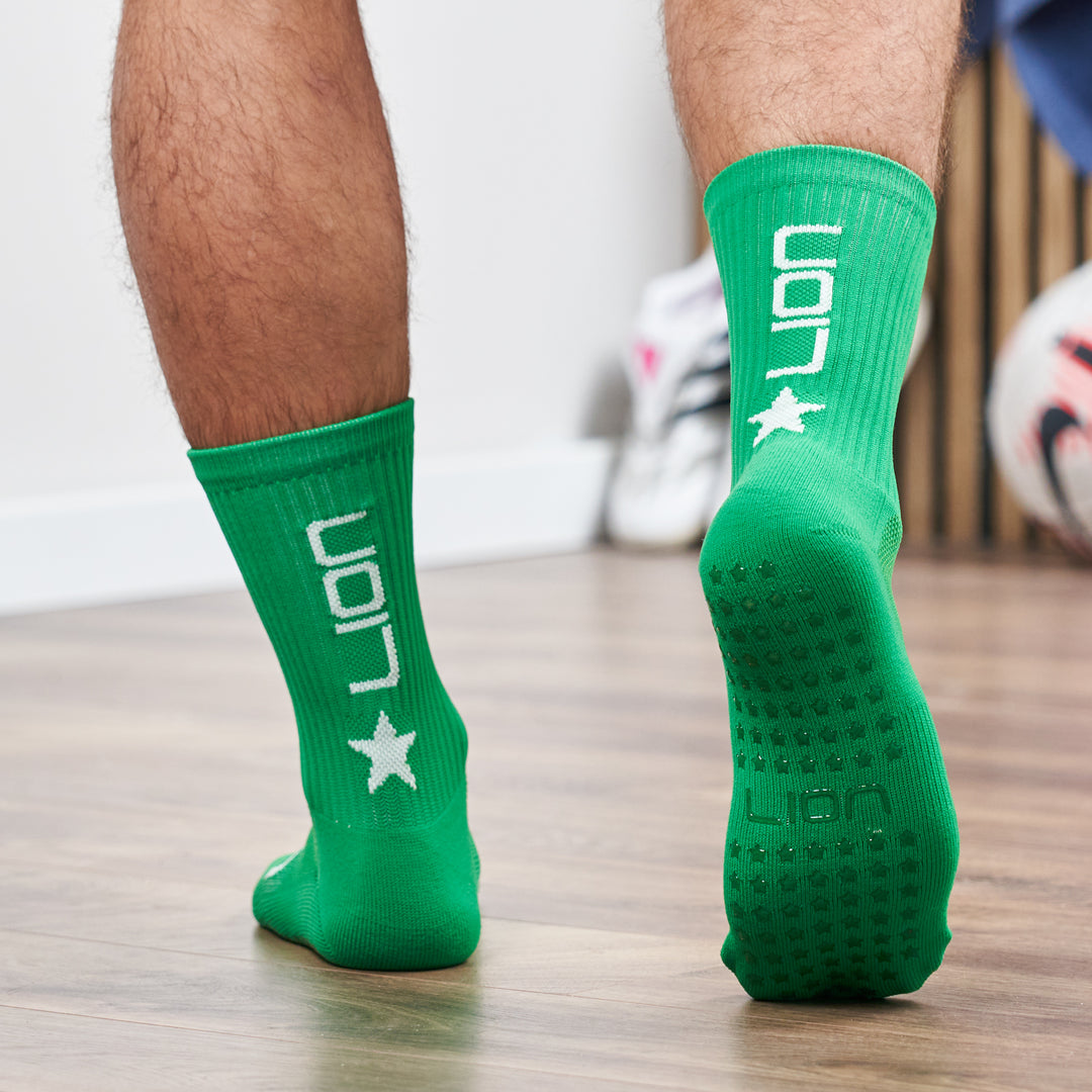 Green grip socks adult